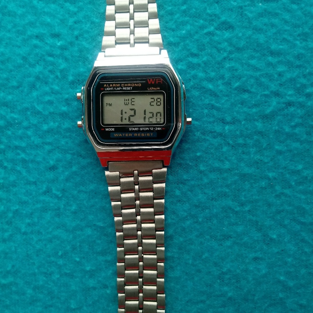 Silver Watch - Picture 2 of 3